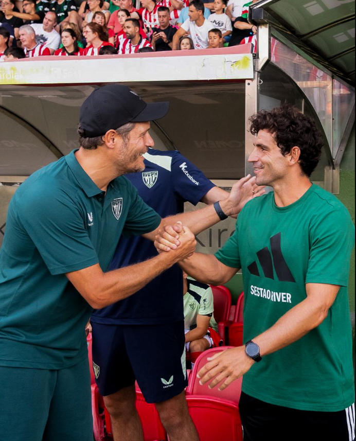 Ambos Entrenadores se despiden